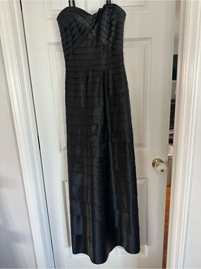 BCBGMaxAzria Strapless Satin Formalwear
